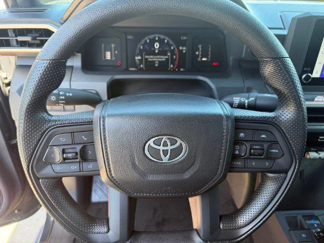 Certified Used 2025 UNDERGROUND Toyota SR image 17