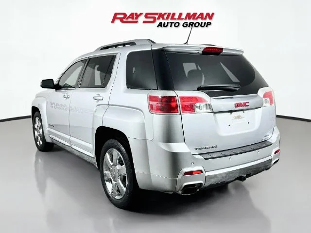 Used 2014 Silver GMC Denali image 5