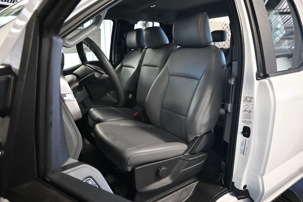 New 2026 Oxford White Ford XL image 11
