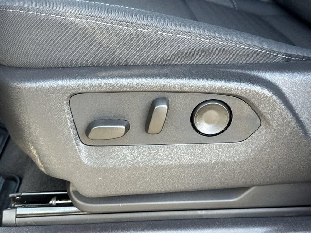 2026 Chevrolet Silverado 1500 LT - Photo 24