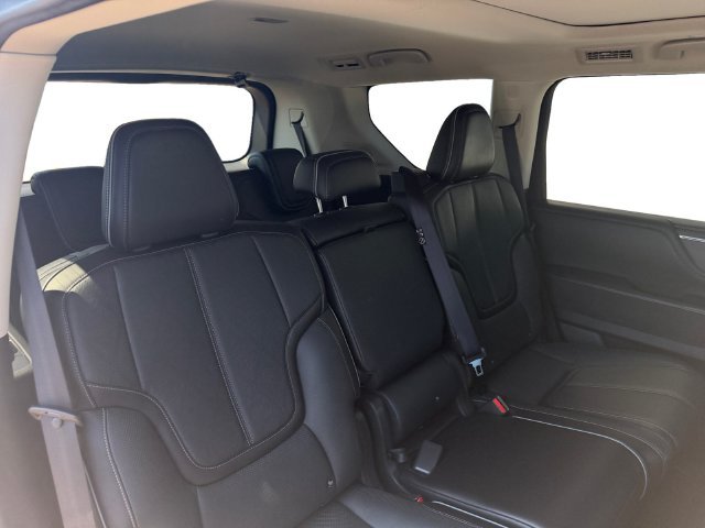 Used 2025 Silver INFINITI SENSORY image 34