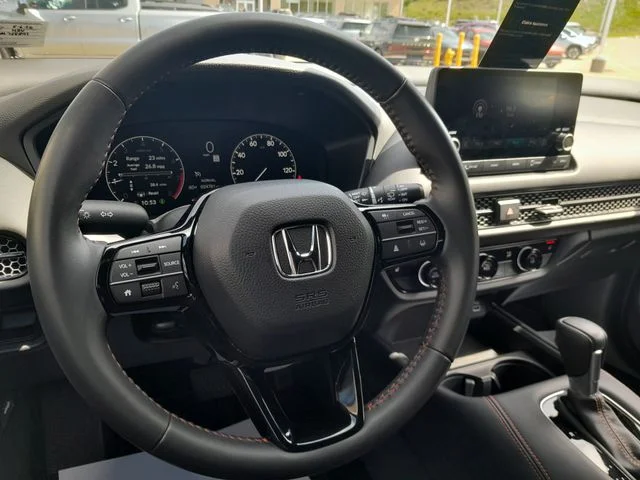 Used 2024  Honda Sport image 11
