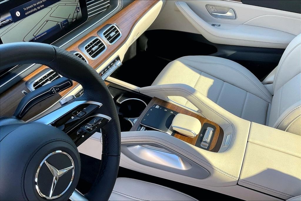 2026 Mercedes-Benz GLS Base - Photo 12