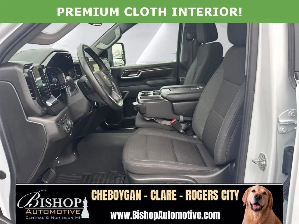 Pre-Owned 2025 Chevrolet Silverado 2500 HD LT Crew Cab image 9