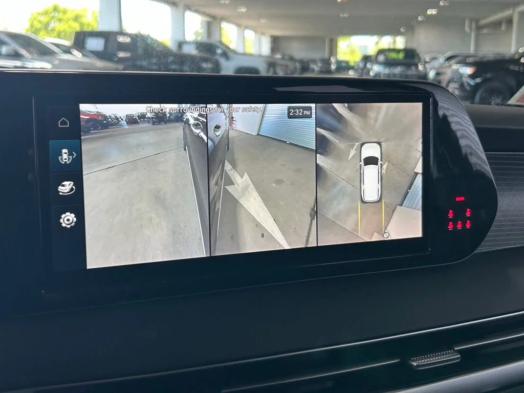Used 2024 Sierra Burgundy Hyundai Limited image 24