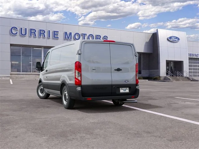 New 2027 Silver Metallic Ford Base image 8