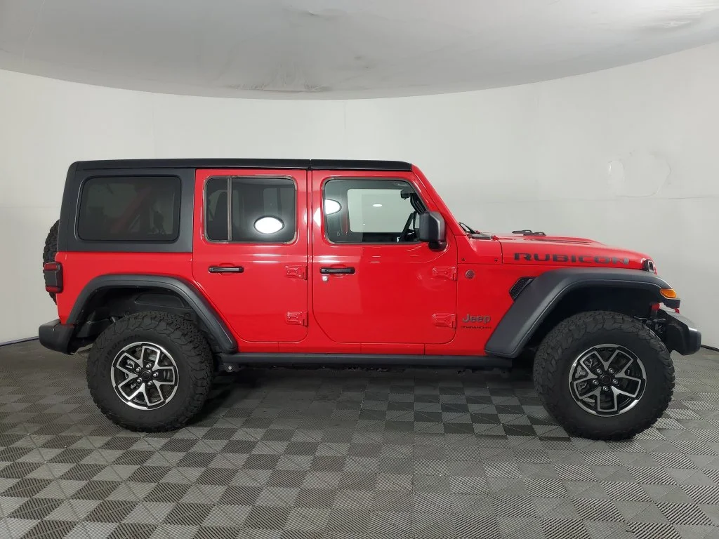 2025 Jeep Wrangler 4-Door Rubicon - Photo 3