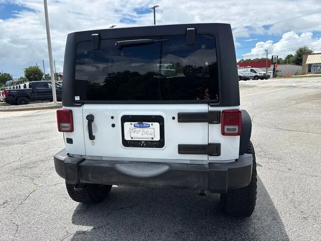 Used 2017 White Jeep Unlimited Sport image 7