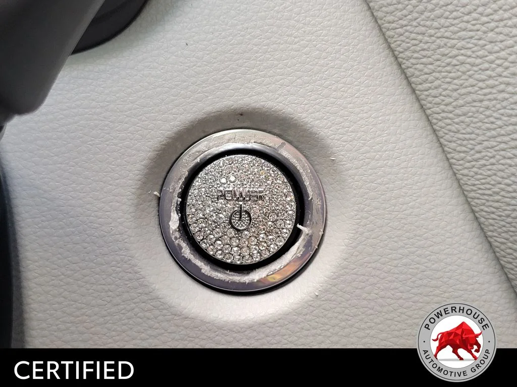 Used 2022 Silver Toyota LE image 33