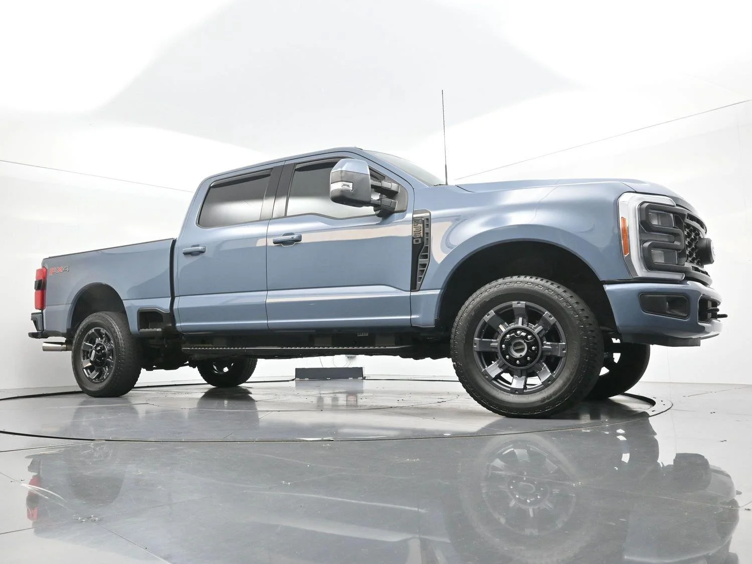 Used 2023 Azure Gray Metallic Tri-Coat Ford Lariat image 47