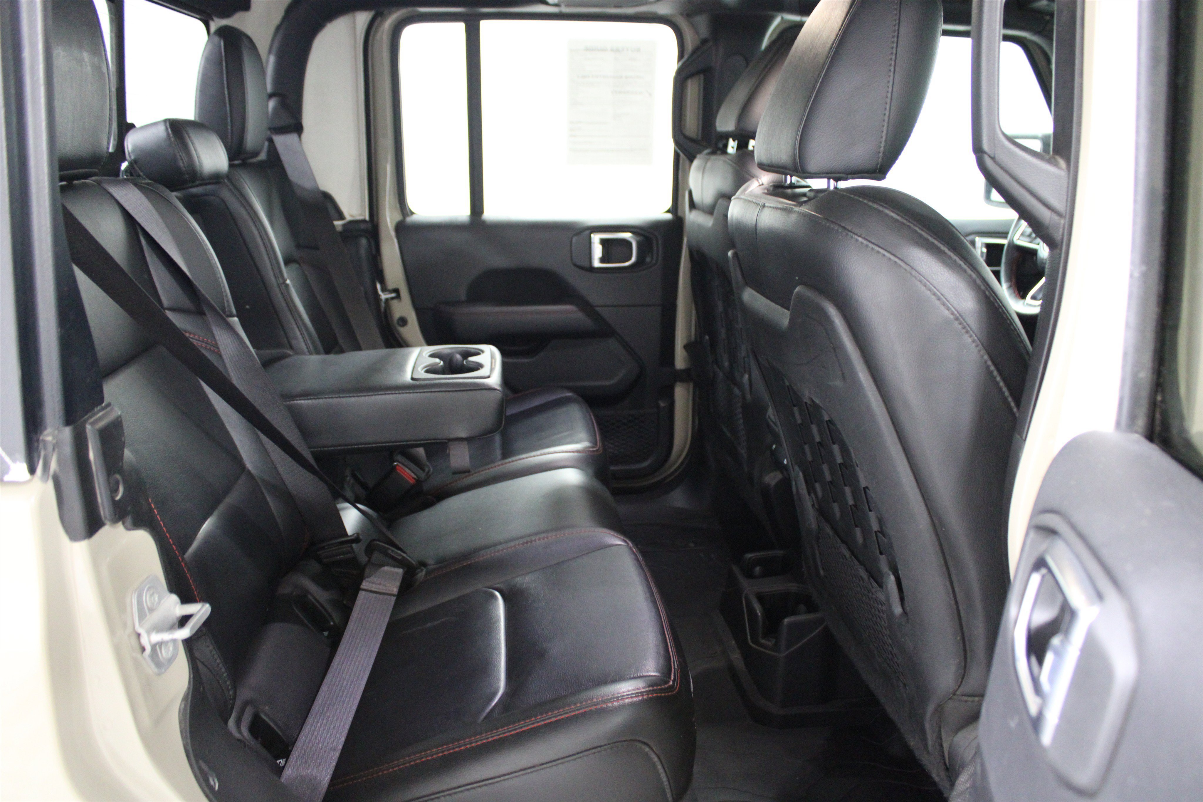 Used 2022 Limited Edition Gobi Clearcoat Jeep Rubicon image 23