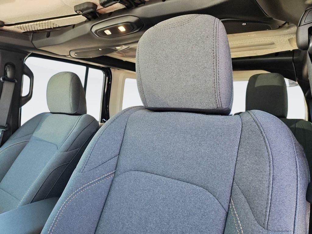 New 2026 Black Clearcoat Jeep Sport S image 15