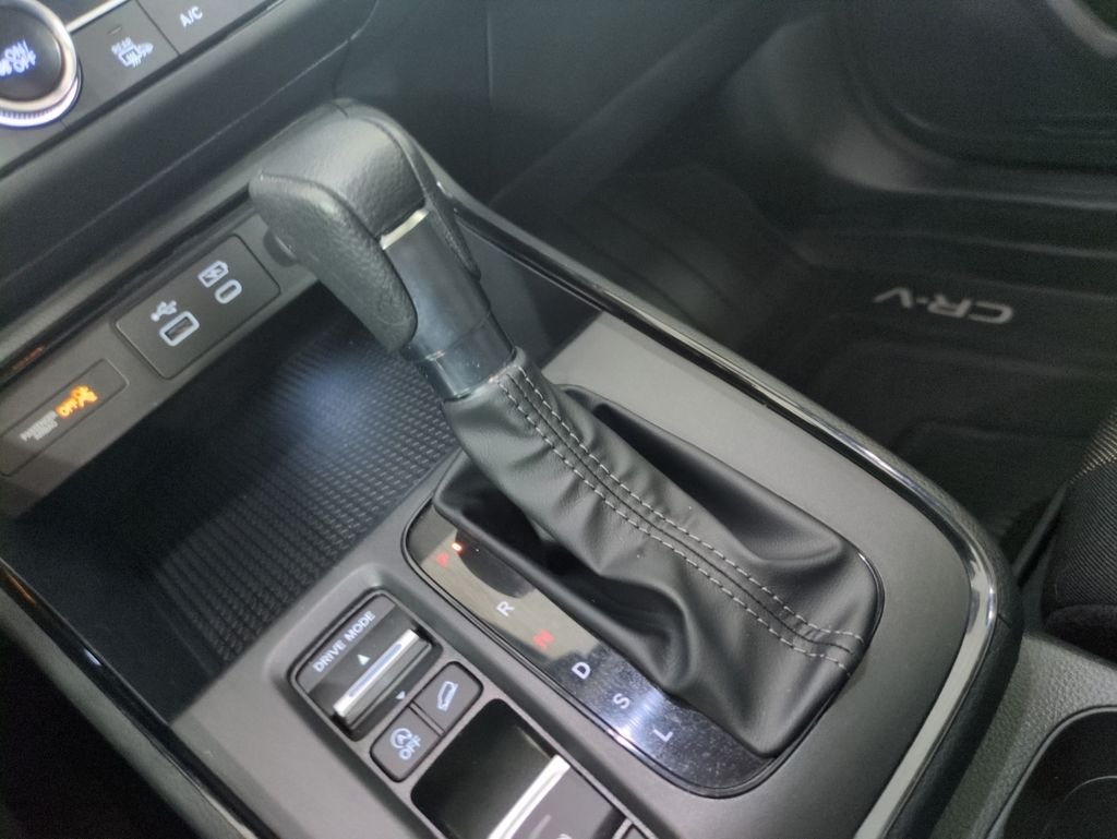 Used 2024 Lunar Silver Metallic Honda EX image 23
