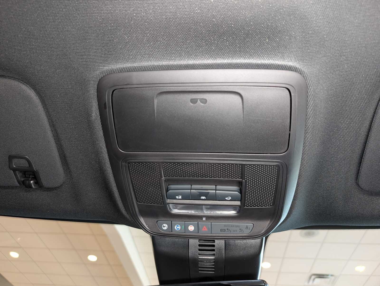 2026 GMC Acadia Elevation - Photo 28