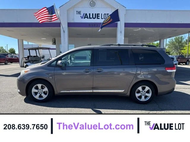 2012 Toyota Sienna
