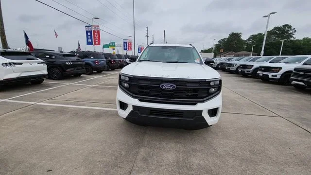 New 2026 Star White Metallic Tri-Coat Ford Active image 3