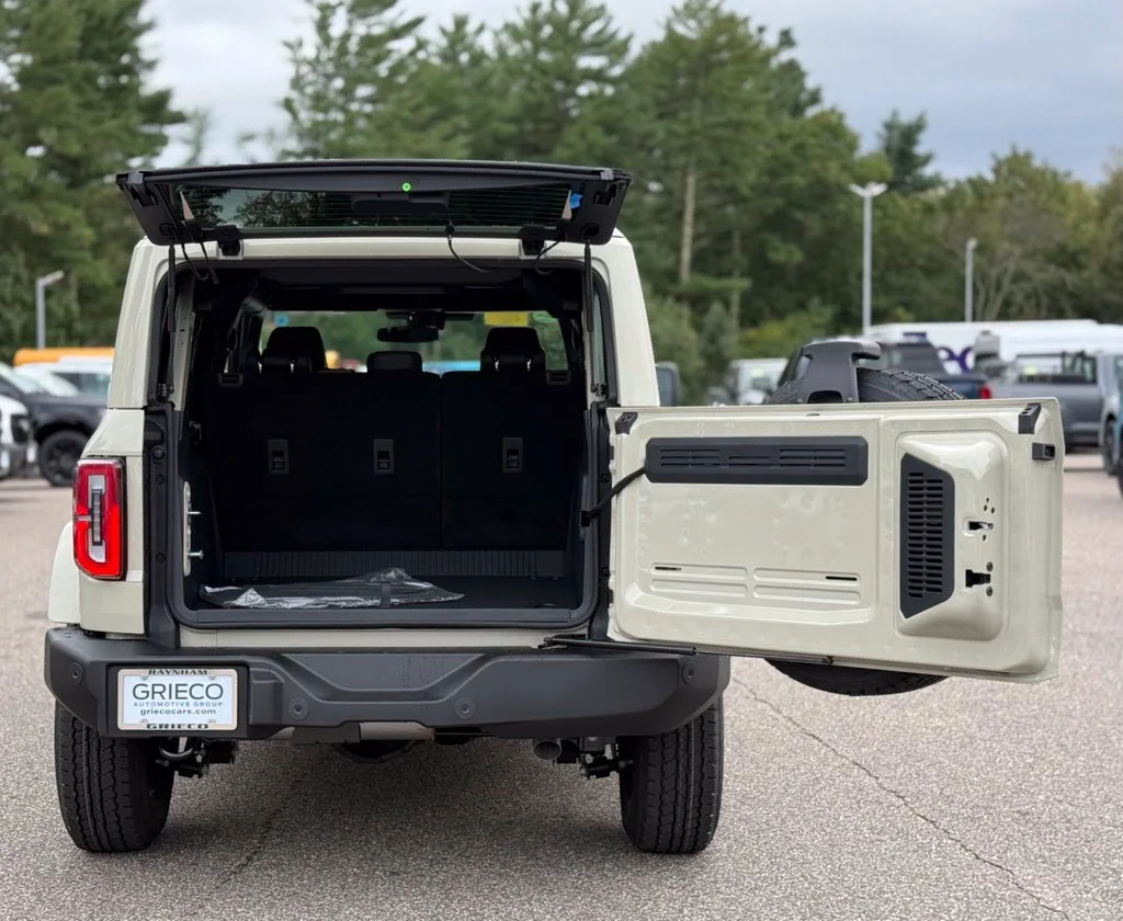 New 2026 Beige Ford Outer Banks image 6
