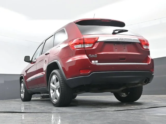 Used 2012 Deep Cherry Red Crystal Pearlcoat Jeep Limited image 18