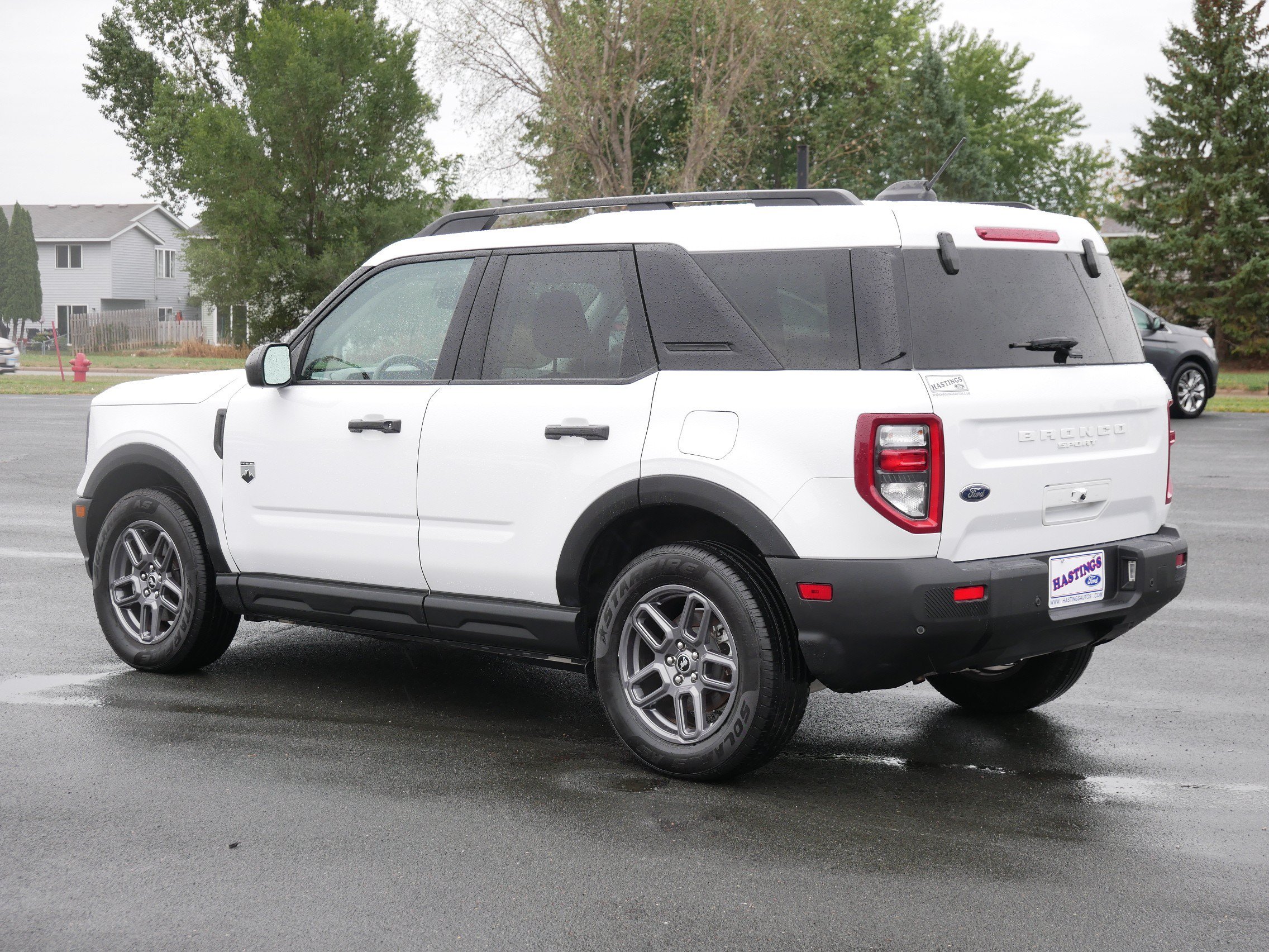 Used 2025 White Ford Big Bend image 3