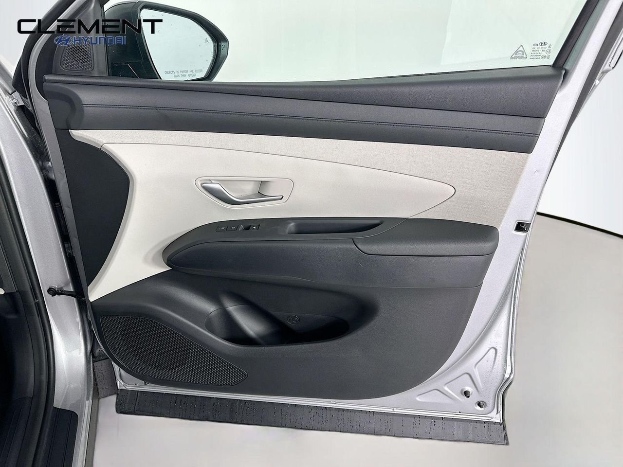 New 2026 Silver Hyundai SEL Convenience image 30