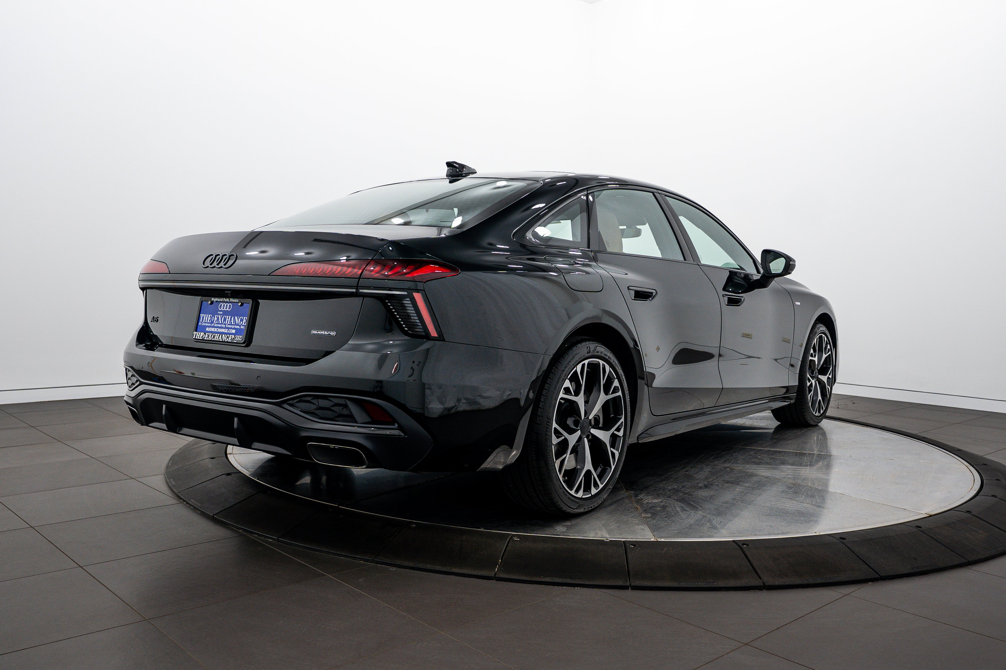 Used 2026 Midnight Green Metallic Audi Premium Plus image 4