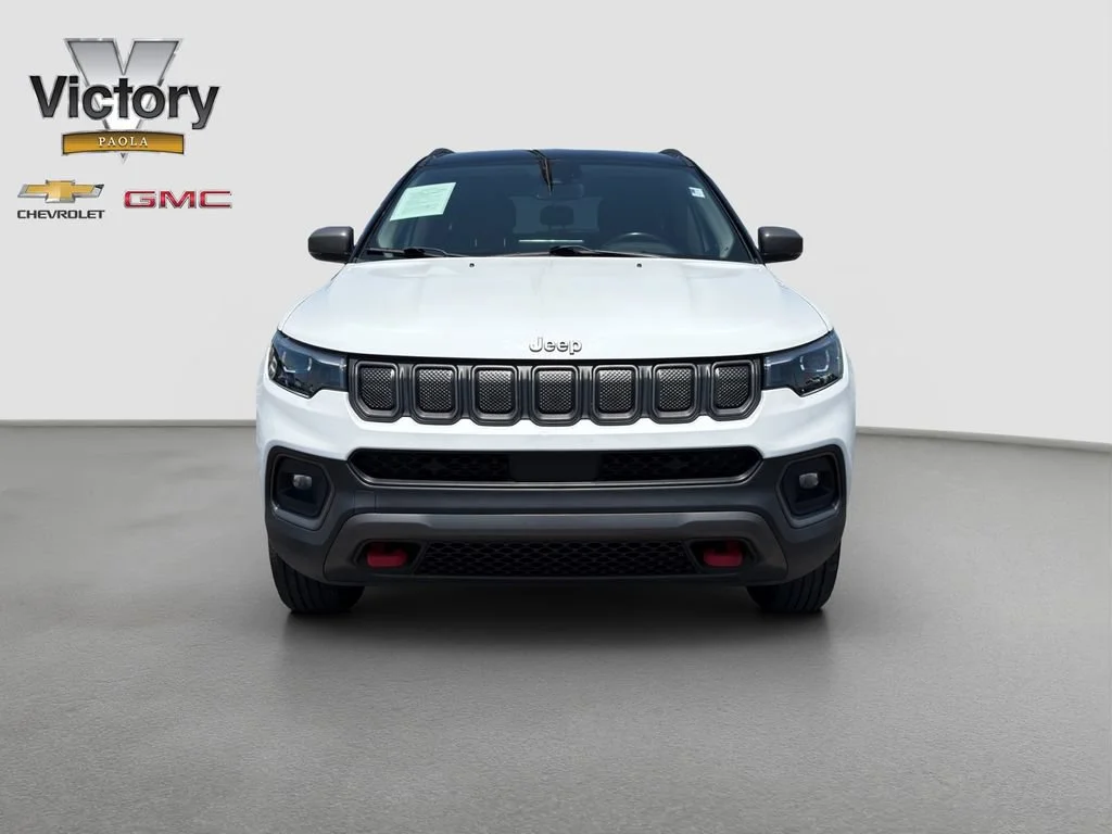 Used 2022 Jeep Compass Trailhawk with VIN 3C4NJDDB9NT146798 for sale in Kansas City