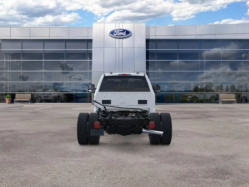 New 2026 Oxford White Ford F-550® XL image 5