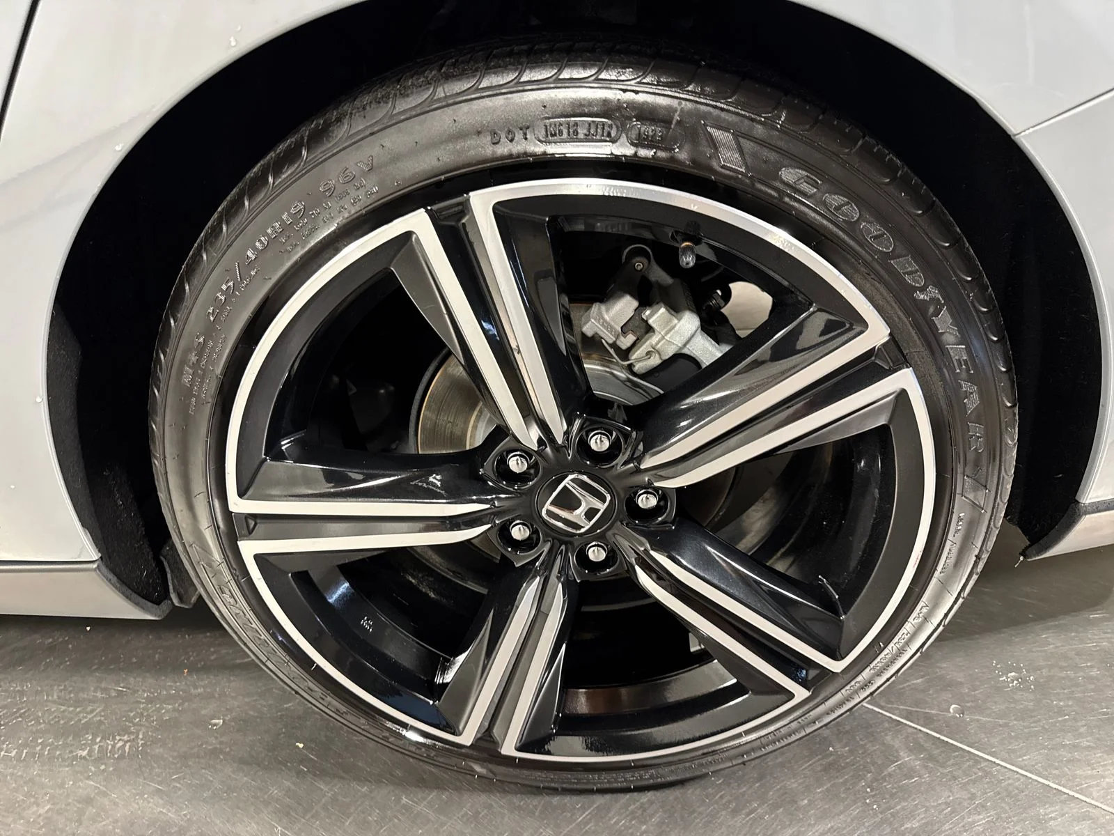 Certified Used 2023 Urban Gray Pearl Honda Sport image 12