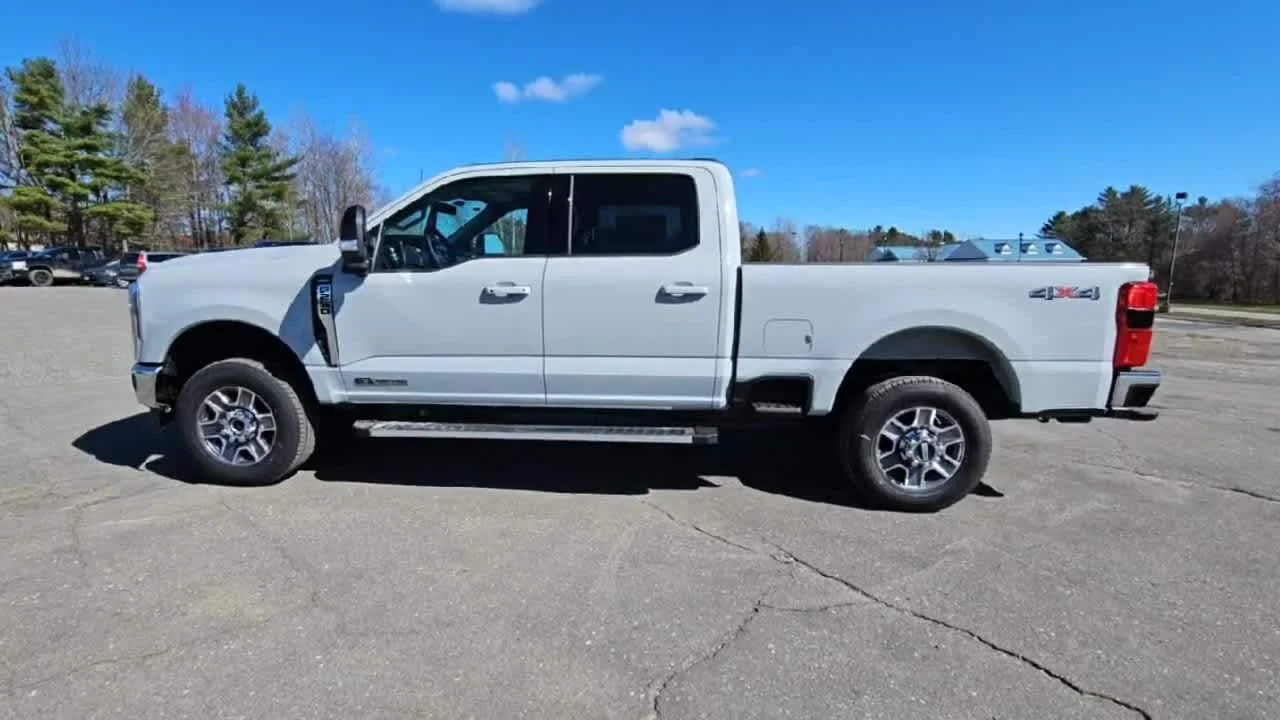 New 2026 Avalanche Ford F-250® Lariat® image 5