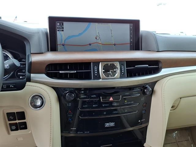 Used 2019 Eminent White Pearl Lexus Three-Row image 16