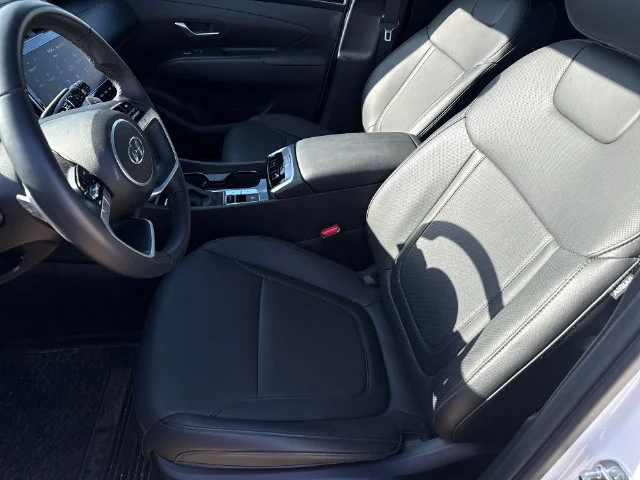 Used 2024 White Hyundai XRT image 28