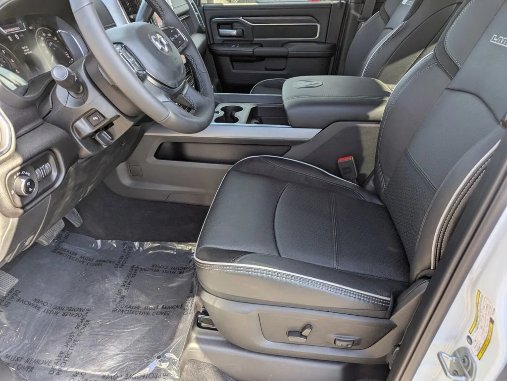 2026 RAM 2500 Laramie - Photo 10