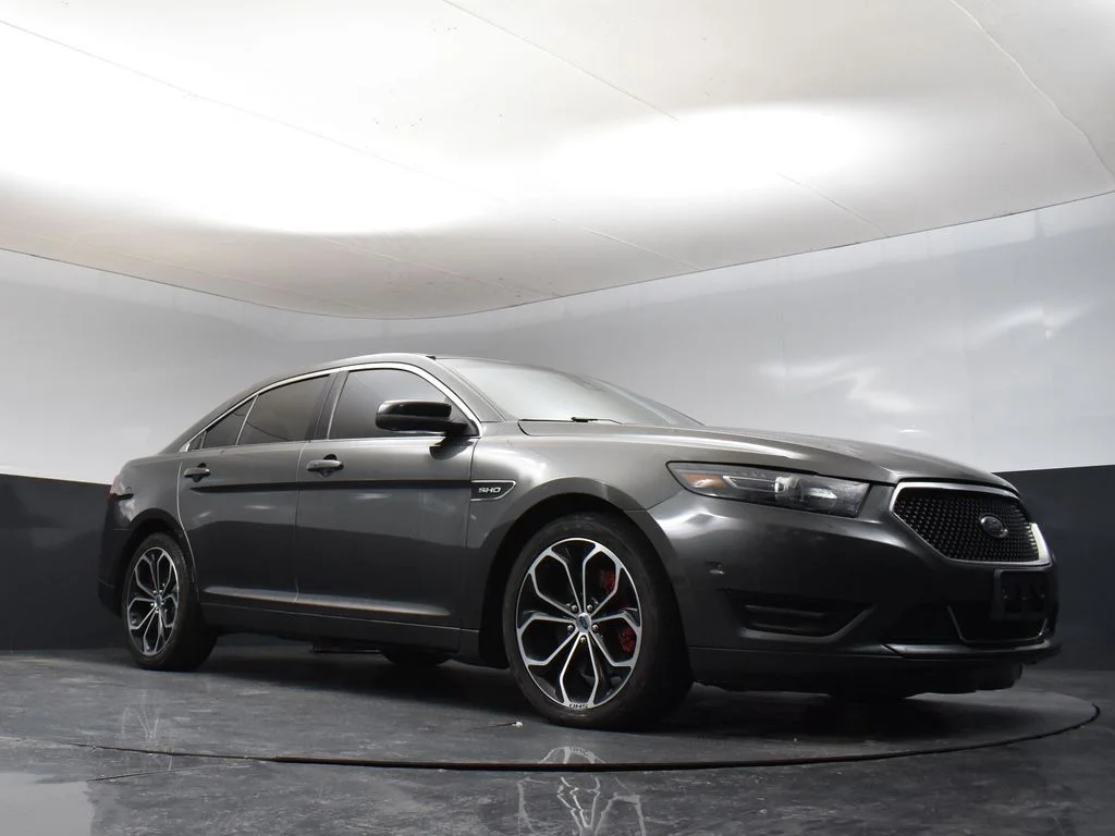 Used 2018 Gray Ford SHO image 7