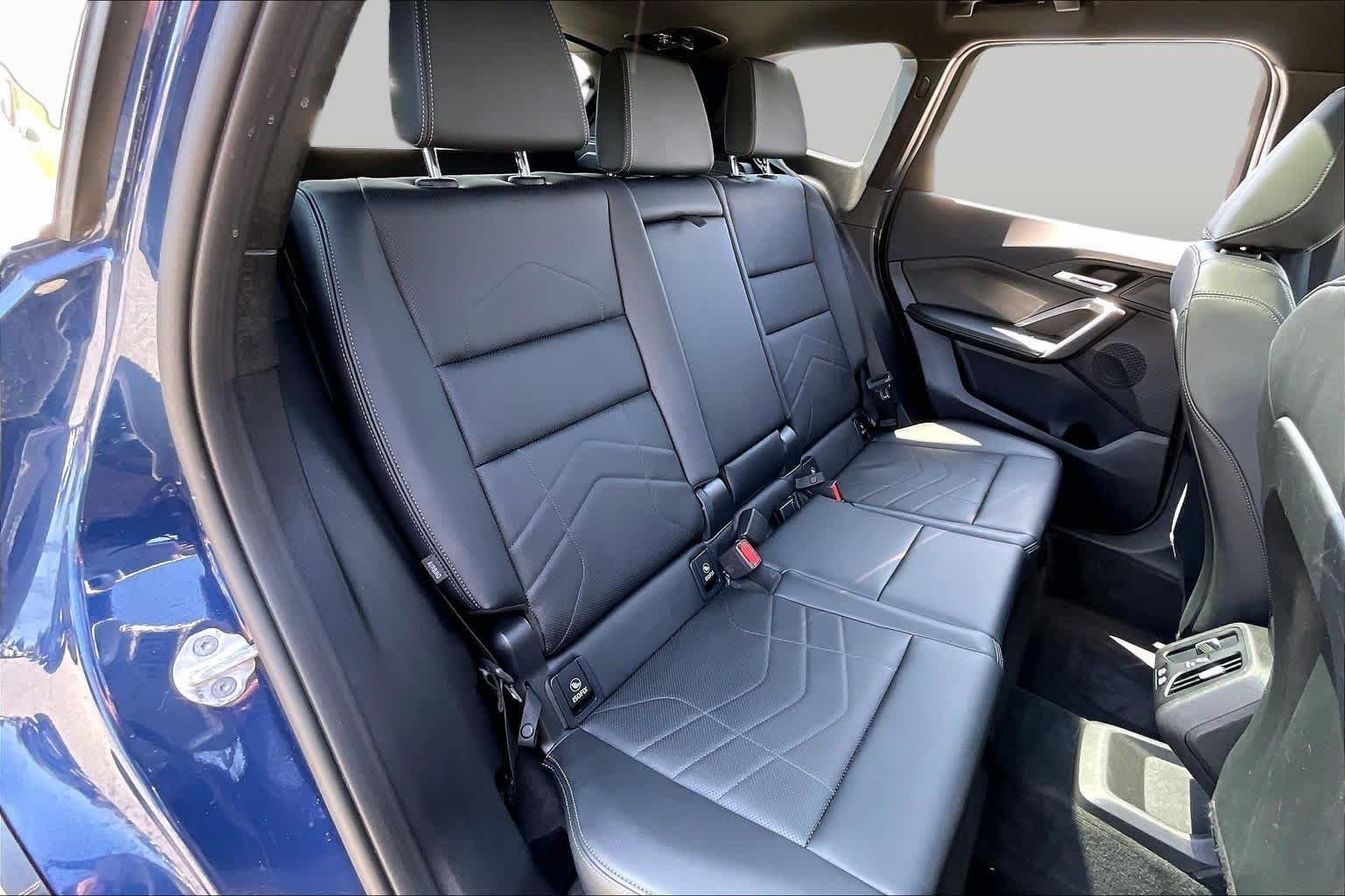 Used 2025 Phytonic Blue Metallic BMW xDrive28i image 19