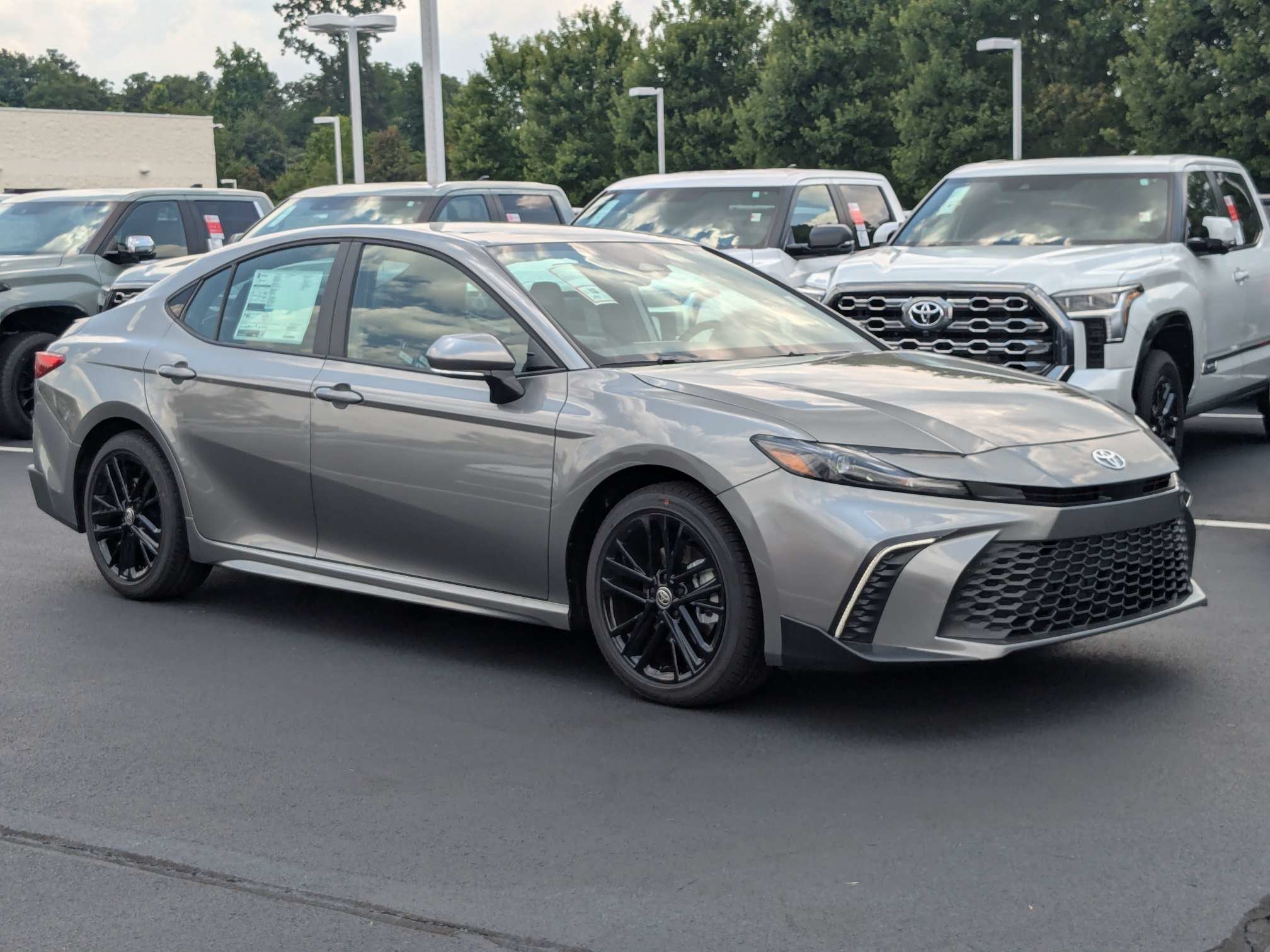 New 2026 Heavy Metal Toyota SE image 2