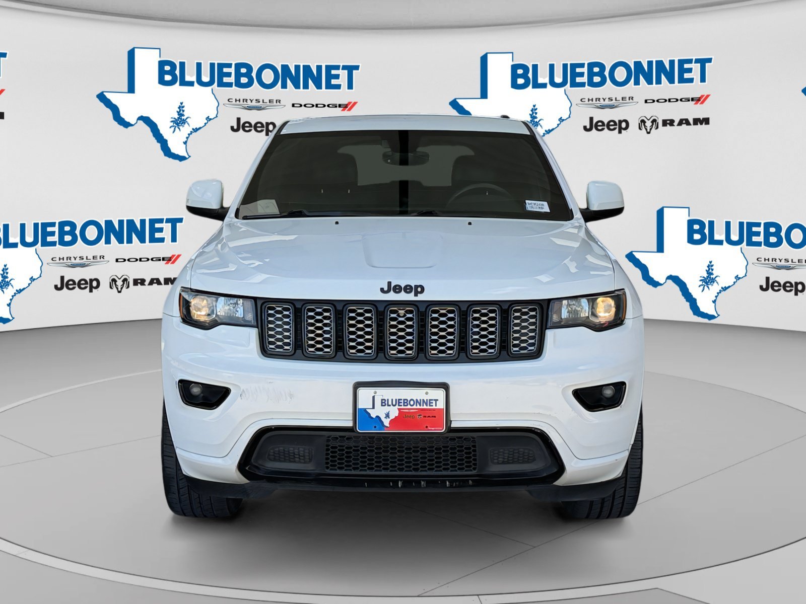 Certified Used 2017 Bright White Clearcoat Jeep Altitude image 2