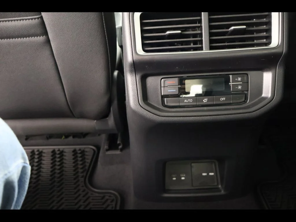New 2026 Black Volkswagen 2.0T Peak Edition image 12