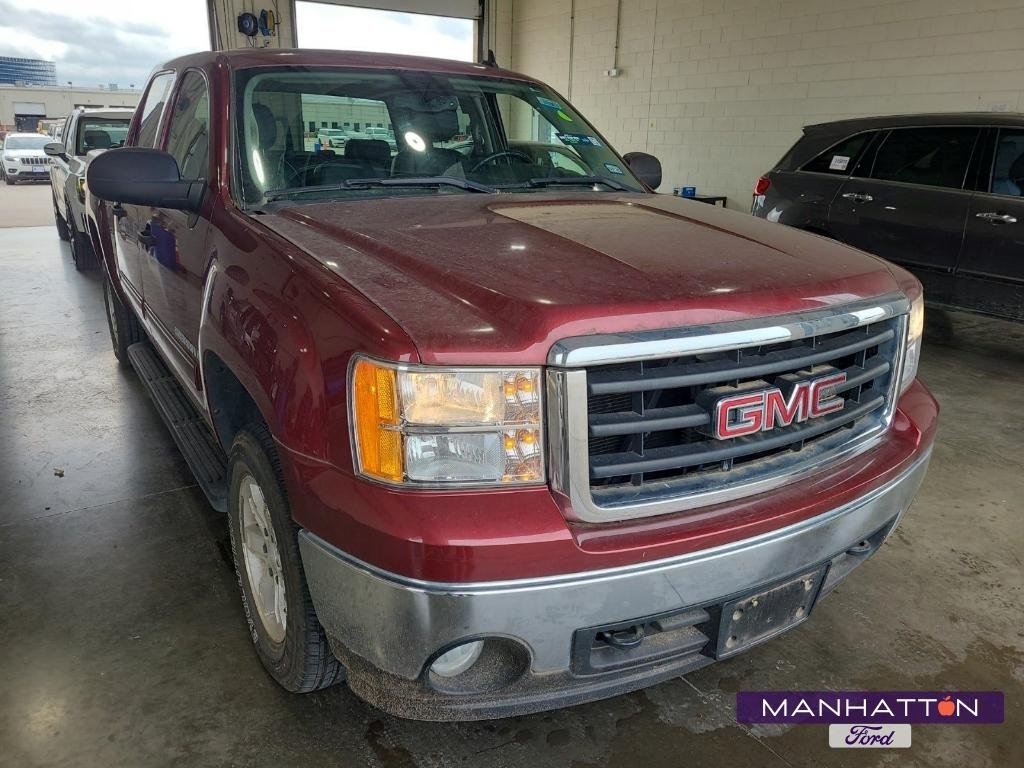 2008 GMC Sierra's photo