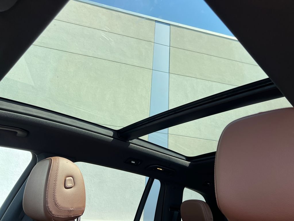 New 2026 Twilight Blue Metallic Mercedes-Benz GLS450 image 24