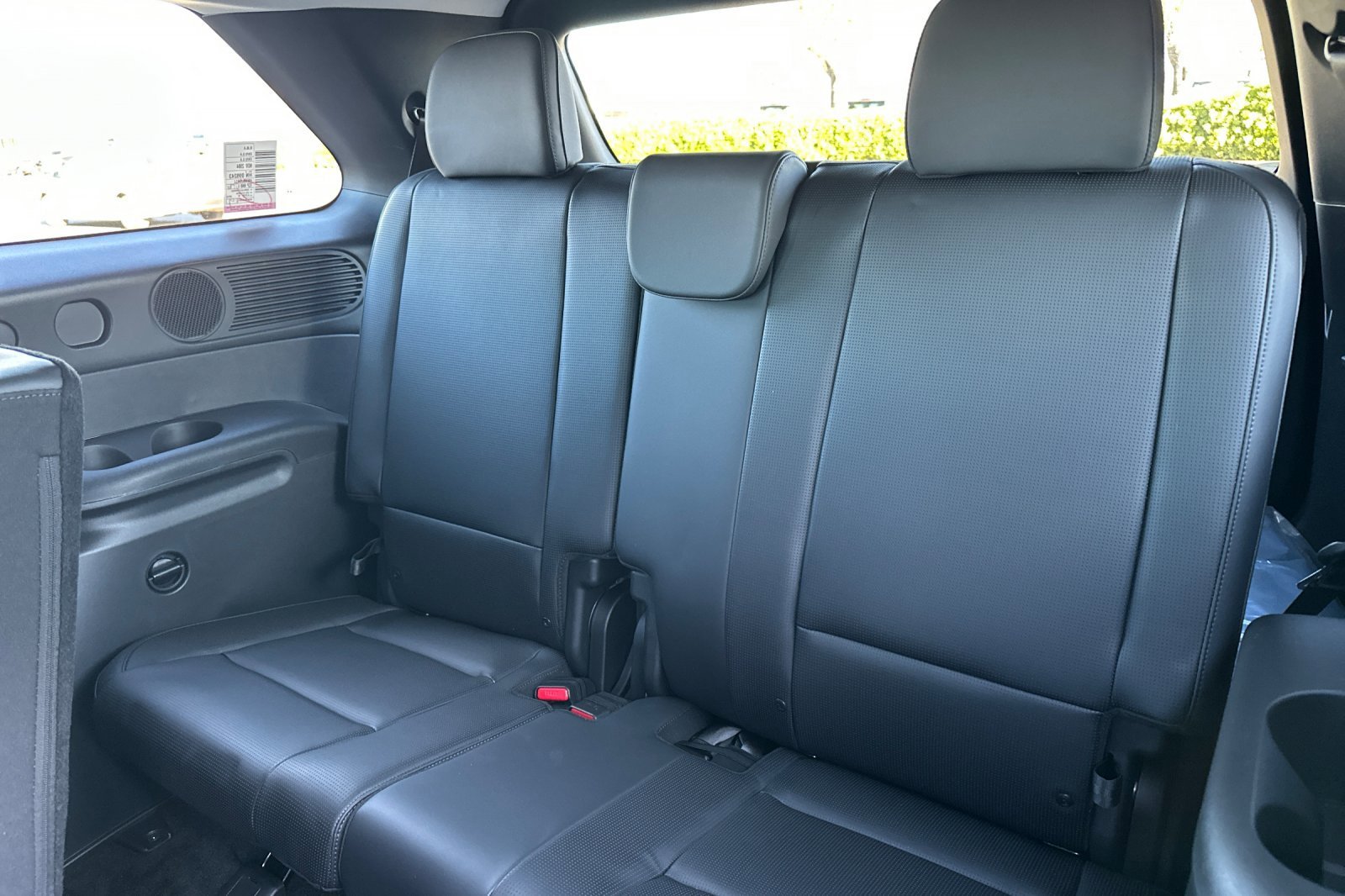 New 2026 Titan Charcoal Pearl Hyundai SEL FWD image 44