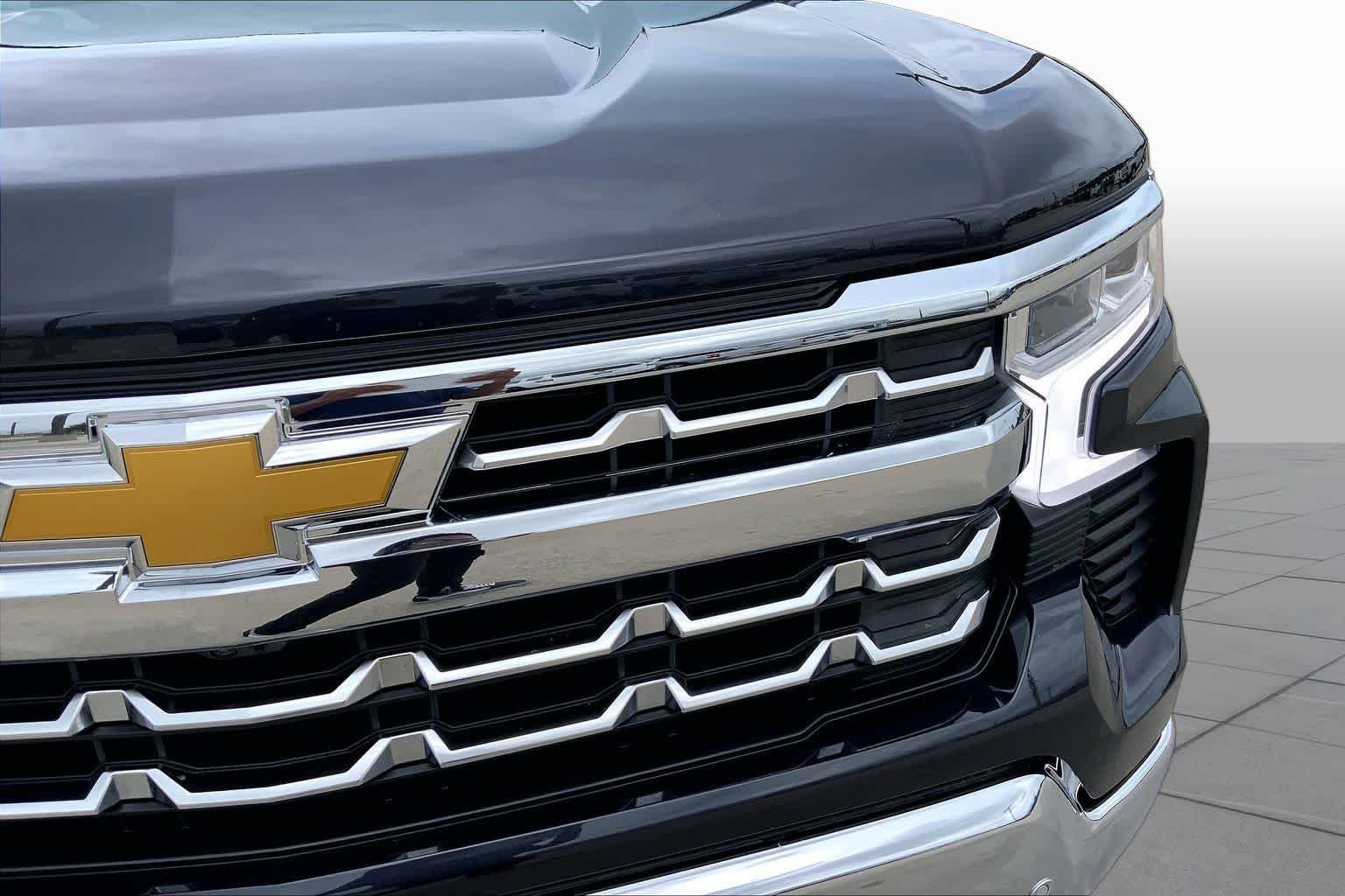 Used 2024 Dark Ash Metallic Chevrolet LTZ image 29