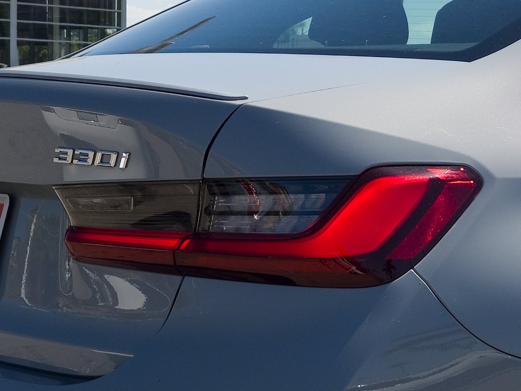 Used 2024 Brooklyn Grey Metallic BMW 330i image 5