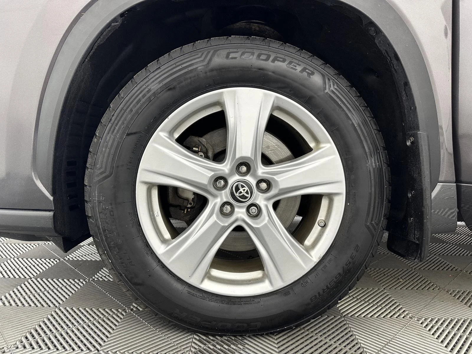 Used 2021 Magnetic Gray Metallic Toyota LE image 22