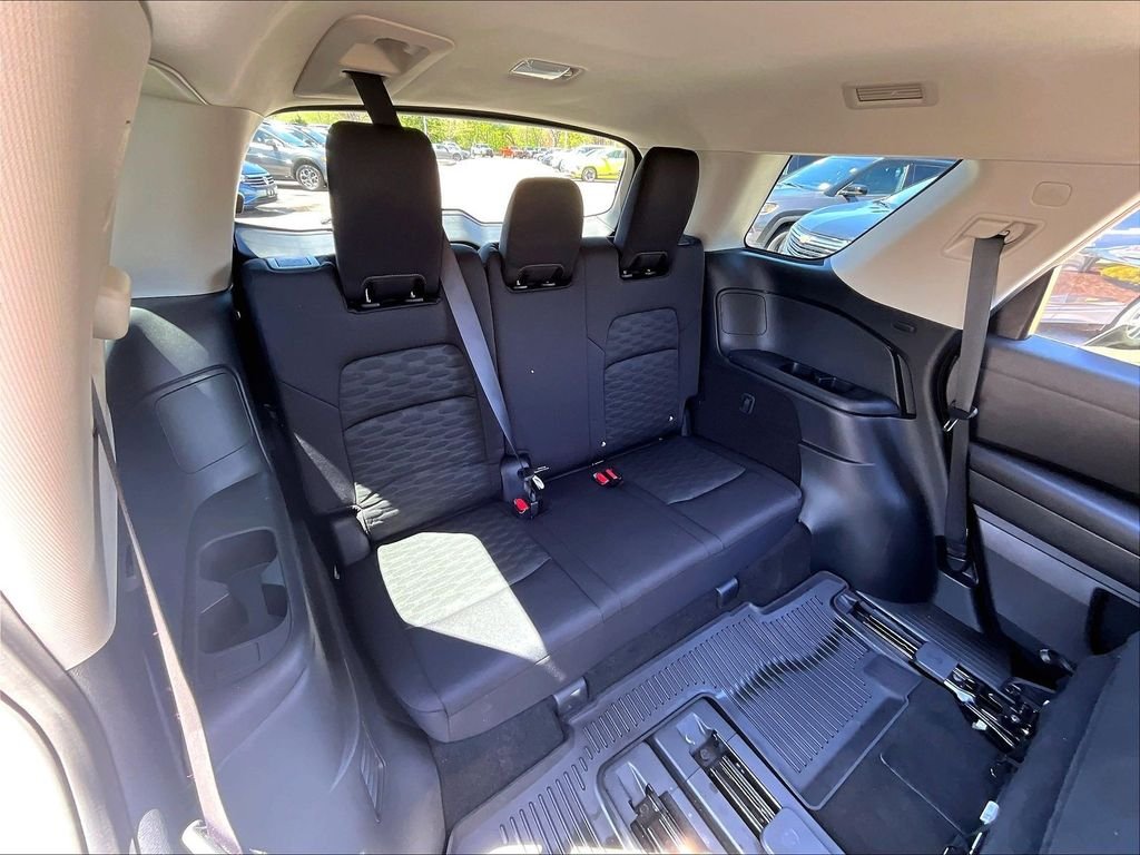 Certified Used 2023 White Nissan SV image 17