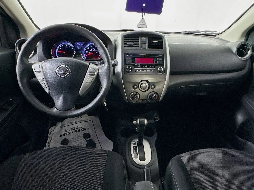 Used 2018 Blue Nissan 1.6 SV image 23