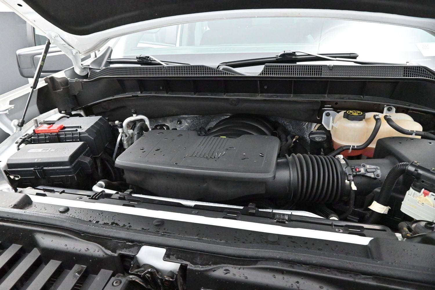 Used 2023 Summit White Chevrolet RST image 31