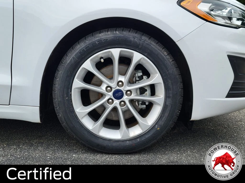 Used 2020 White Ford SE image 12