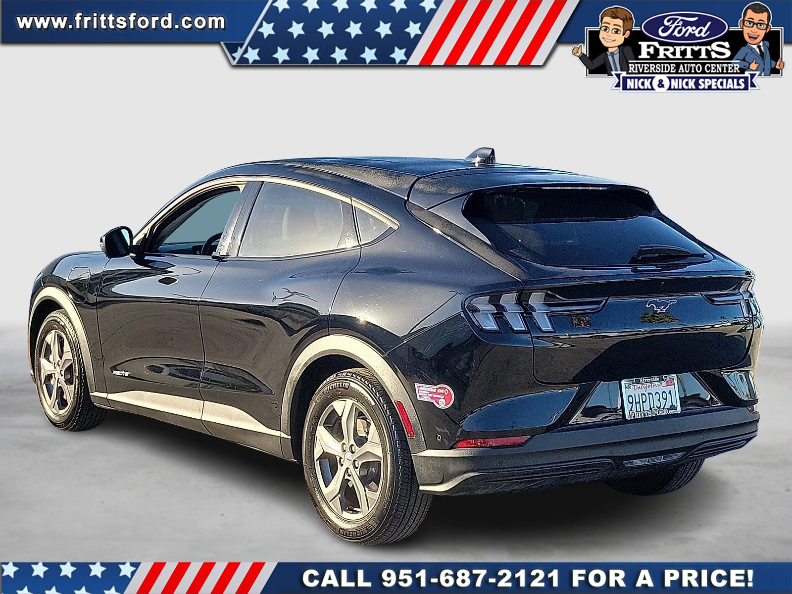 Certified Used 2023 Shadow Black Ford Select image 3