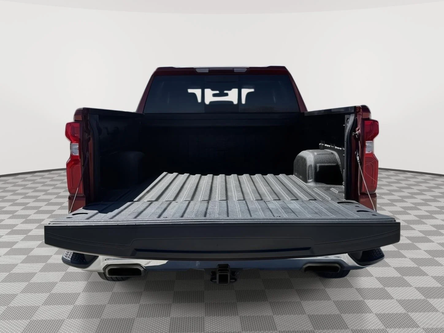 Used 2019 Cajun Red Tintcoat Chevrolet LTZ image 19