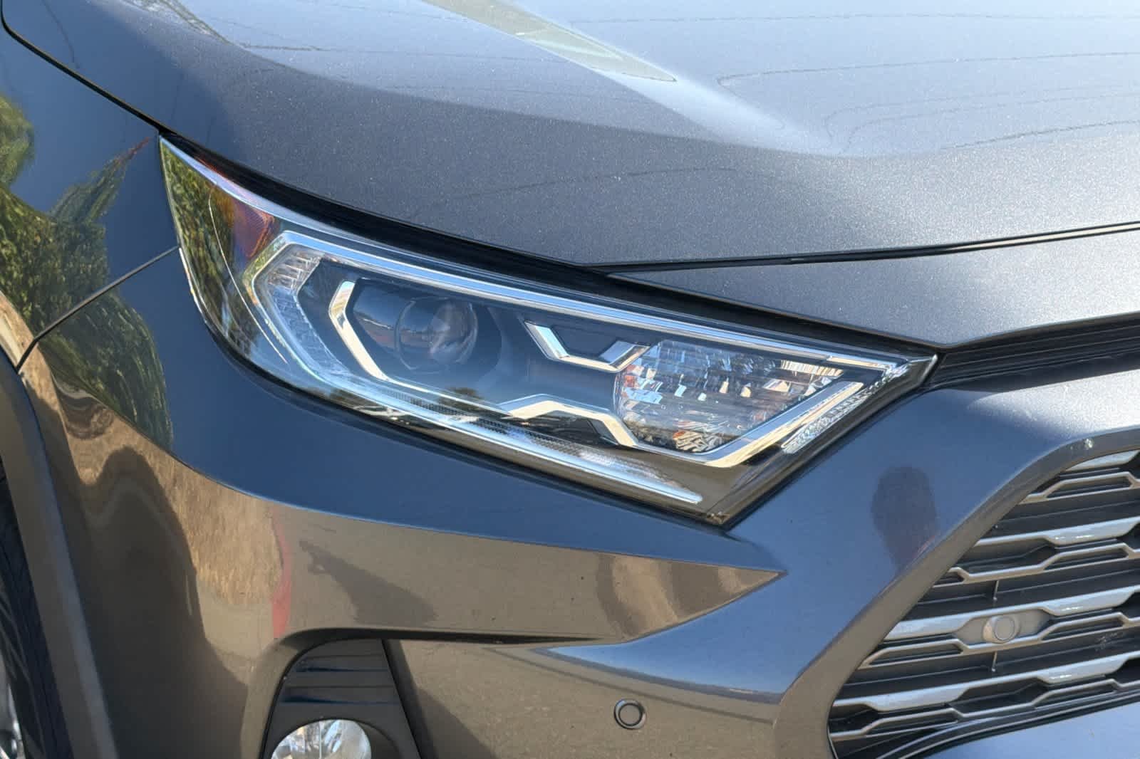Used 2021 Magnetic Gray Metallic Toyota Hybrid Limited image 8